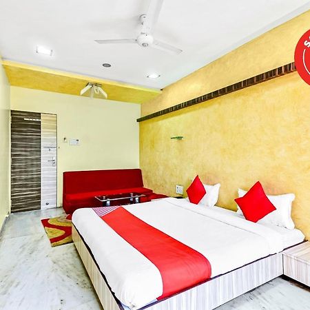 Oyo 61308 Hotel Rw International Hingoli Exteriör bild