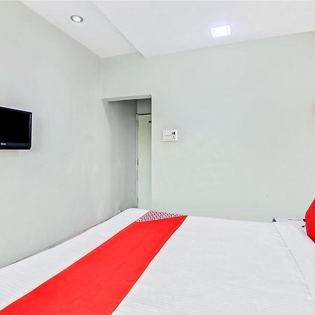 Oyo 61308 Hotel Rw International Hingoli Exteriör bild