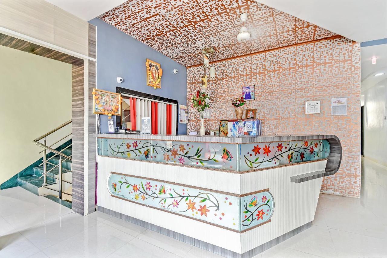 Oyo 61308 Hotel Rw International Hingoli Exteriör bild
